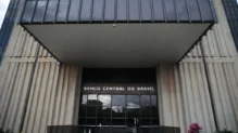 TCU aprova contas do BC de 2025 após desvincular processo do Master